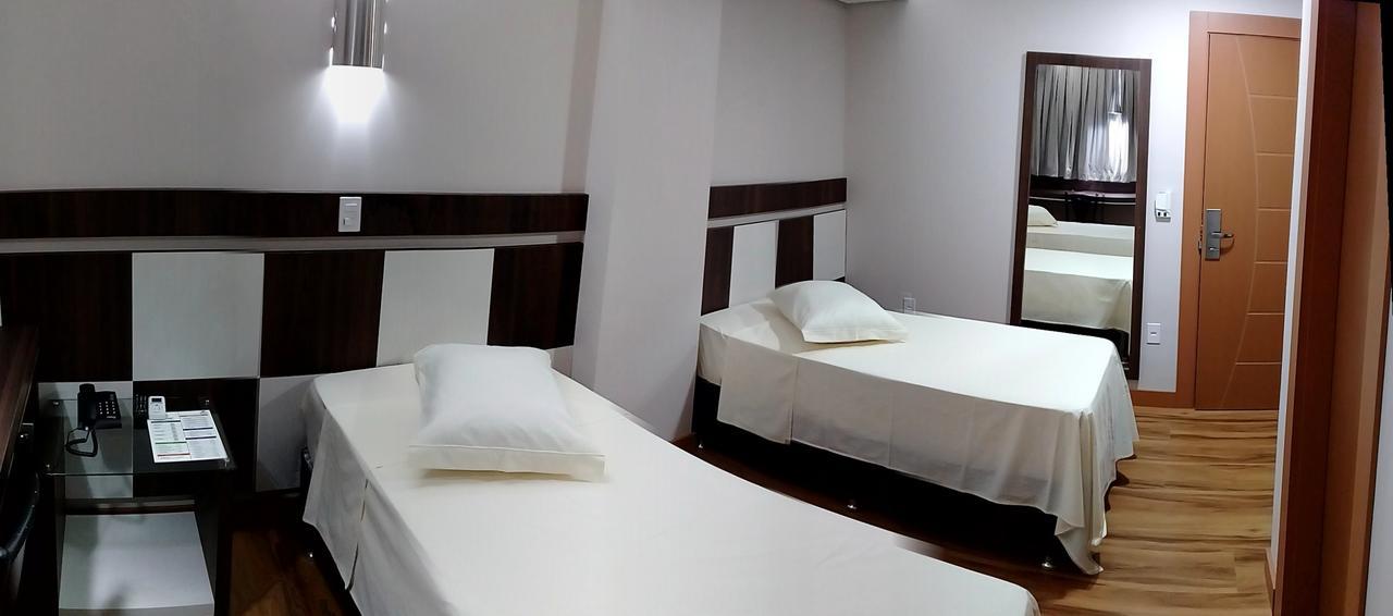 Hotel Maestro Villa Do Lago Toledo Экстерьер фото